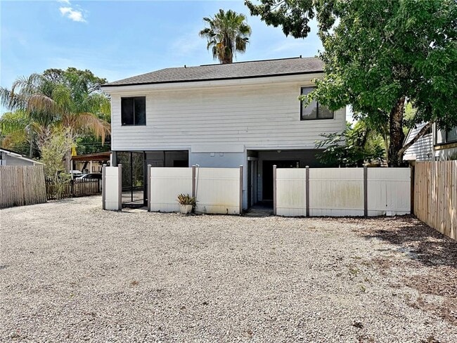 Building Photo - 5329 Blue Grass St