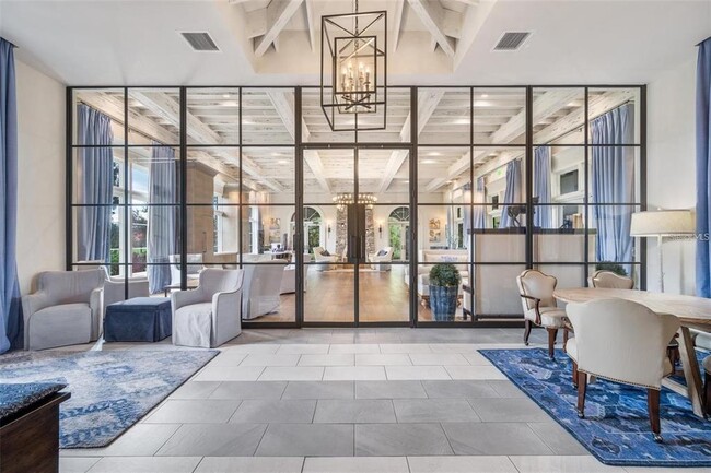 Building Photo - 5005 San Martino Dr