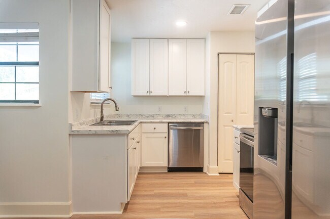 Building Photo - 2781 Grantham Ln