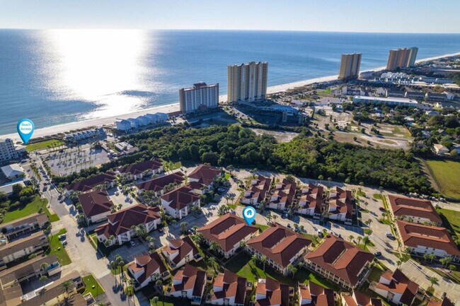 Building Photo - 17462 Front Beach Rd