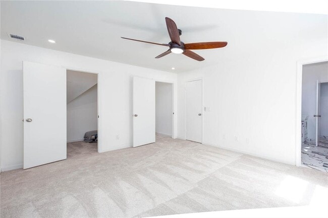 Building Photo - 512 Fieldwood Dr NW