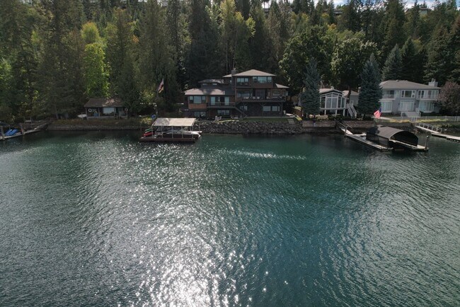 Building Photo - 2959 E Hayden Lake Rd