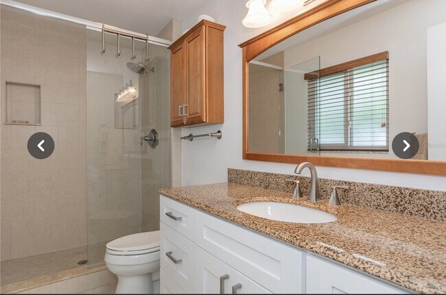 Building Photo - 214 Fair Winds Dr