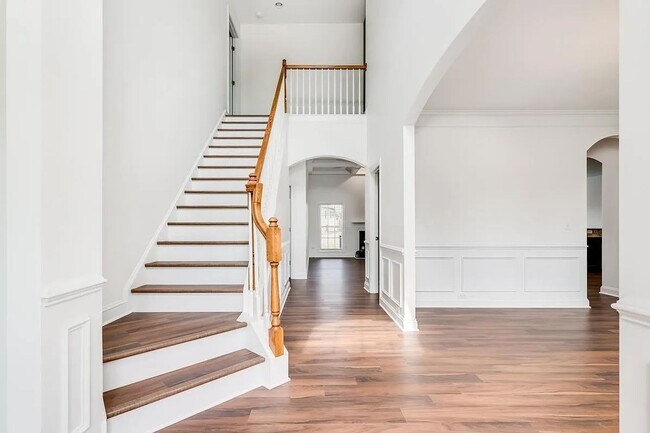 Building Photo - Beautiful home in Longcreek Plantation- Heritage Forest