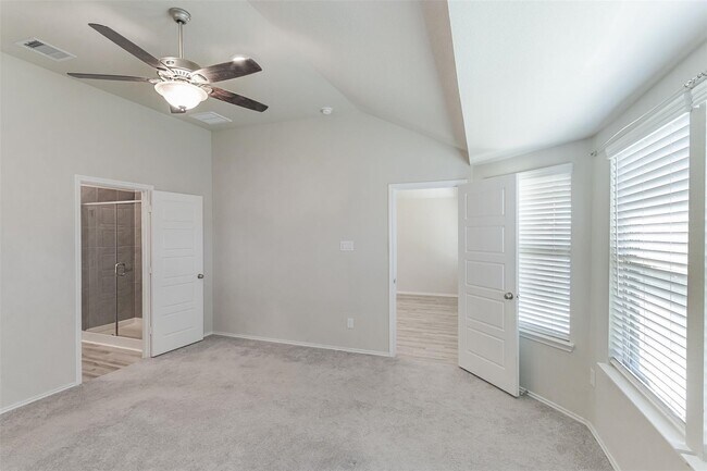 Building Photo - 445 Camas Creek Ln