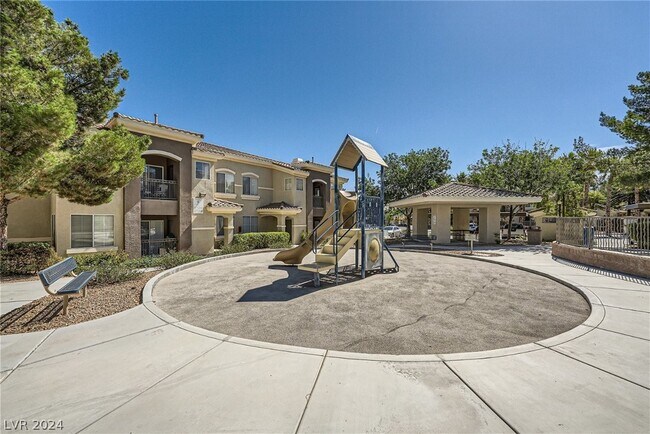 Building Photo - 9050 W Warm Springs Rd