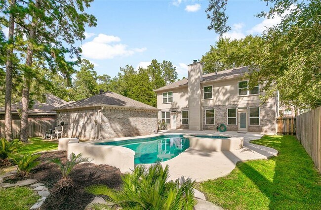 Building Photo - 304 E Golden Arrow Cir