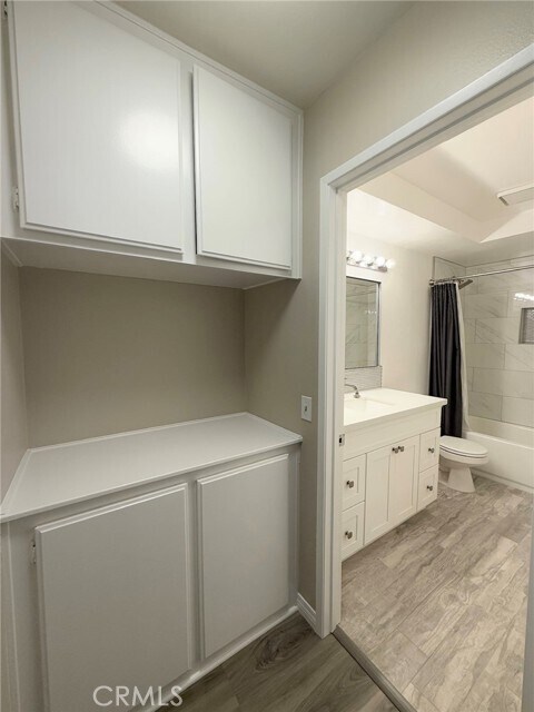 Building Photo - 26361 W Grove Cir
