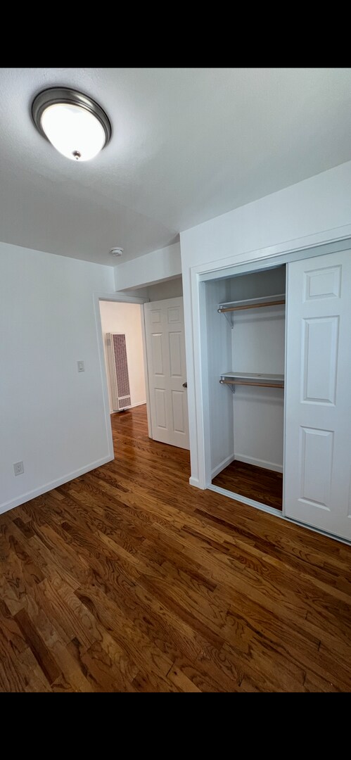 Building Photo - 3958 Normandie Ave