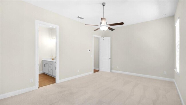 Building Photo - 726 Stickley Oak Way