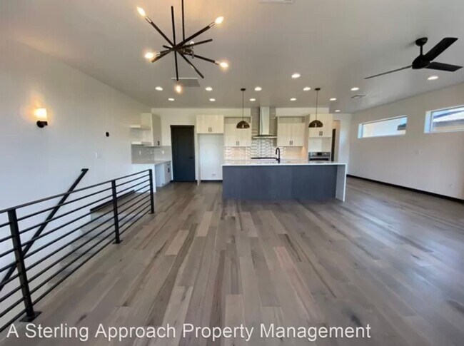 Building Photo - Close to Micron! Luxury Town Home With Two...
