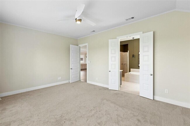 Building Photo - 1121 Spring Gulch Ln