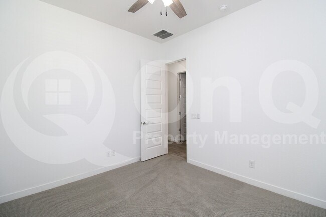 Building Photo - 259 E Sagittarius Pl