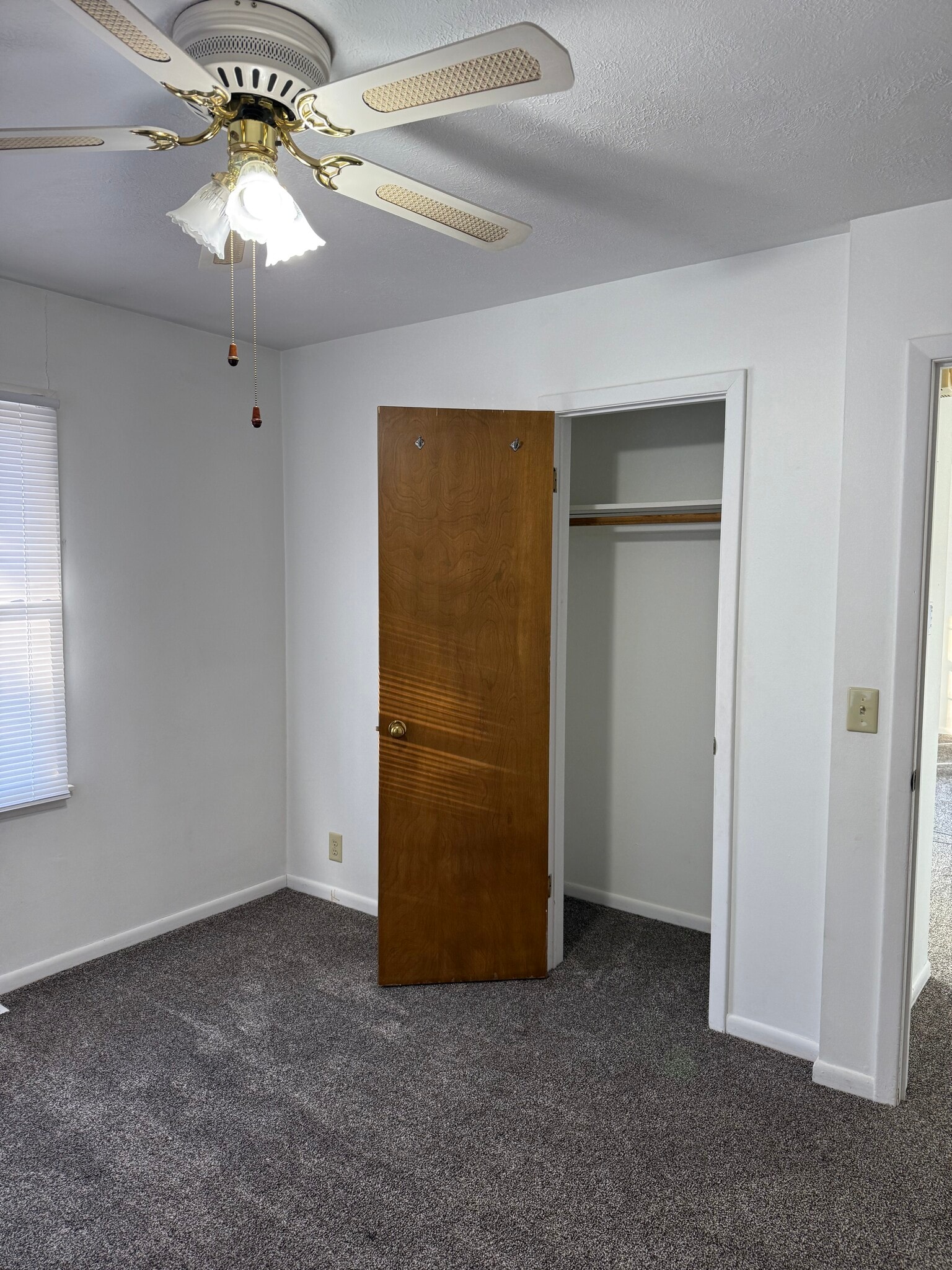 Building Photo - 4210 S 49th St