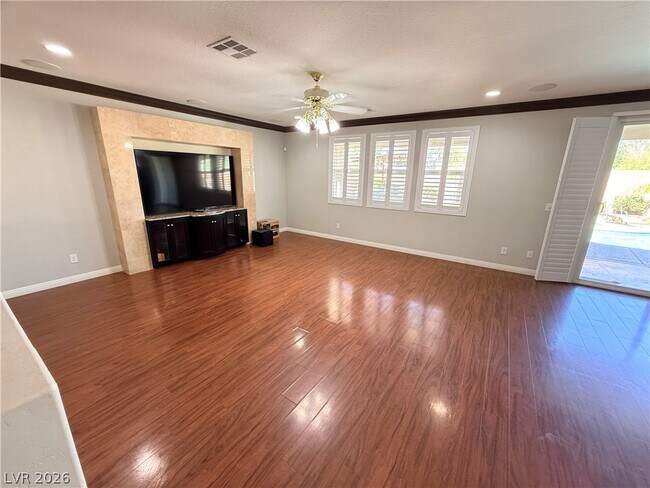 Building Photo - 364 Moon Aura Ave