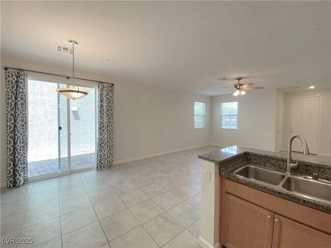 Building Photo - 3149 Umbria Hills Walk