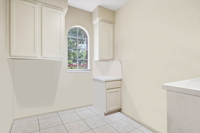 Building Photo - 3426 Stoney Mist Dr