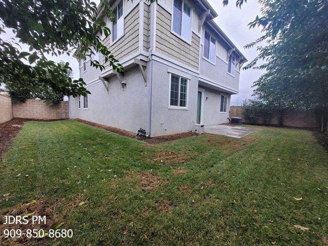 Building Photo - Rancho Cucamonga 4-Bedroom Home