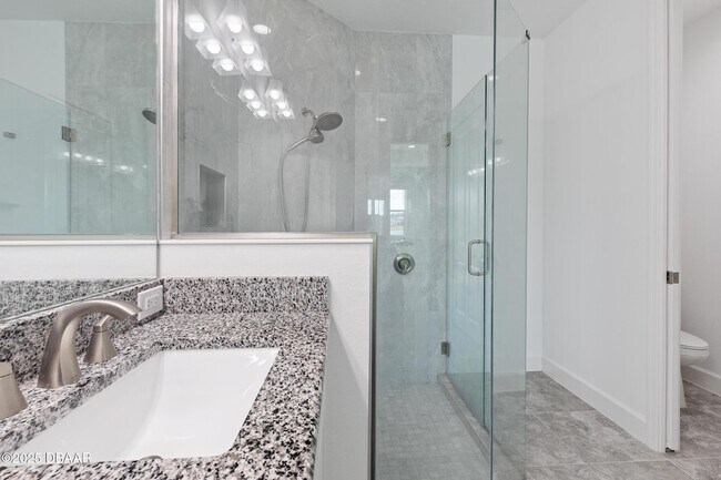 Building Photo - 621 Beach Bum Blvd