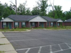 Primary Photo - Pine Ridge Manor Apartments