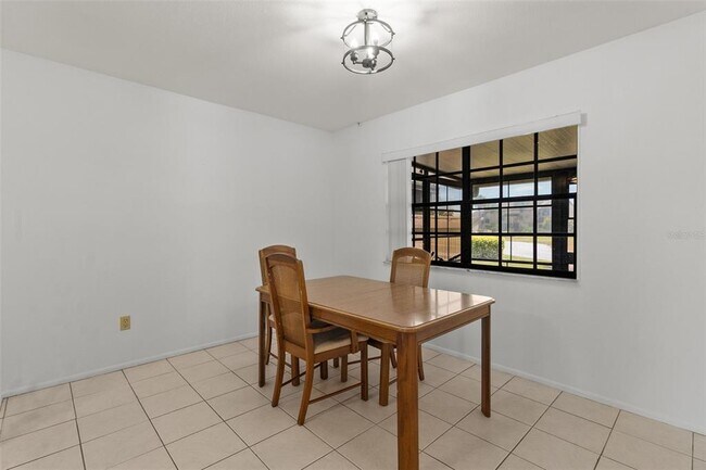 Building Photo - 5628 Linksman Pl