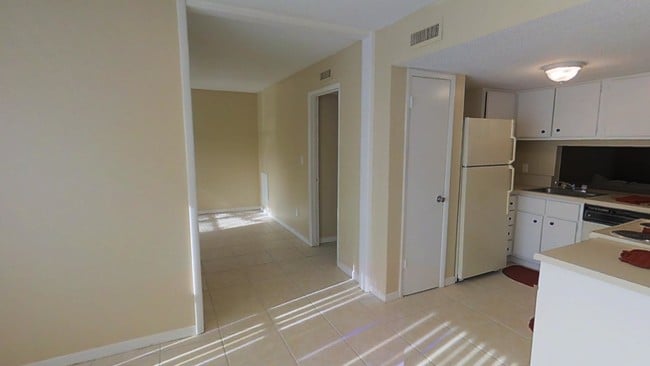 Windrush Village Apartments Tallahassee Fl Apartment Finder