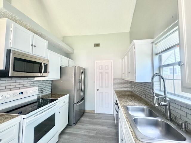 Building Photo - 129 Wright Cir