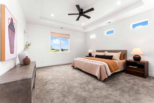 Building Photo - Modern Living in the Heart of Southeast Boise