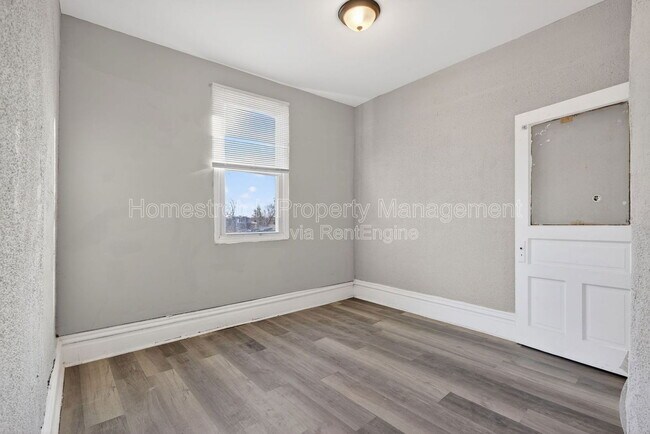 Building Photo - 2100 Adelaide Ave