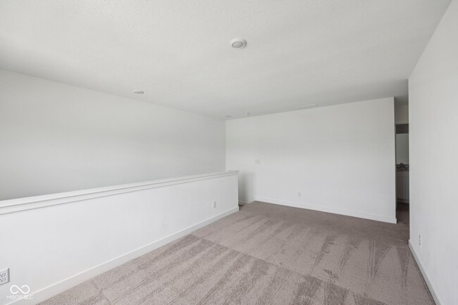 Building Photo - 17255 Gresham Ln