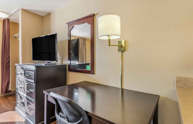 Building Photo - Furnished Studio-Minneapolis - Maple Grove