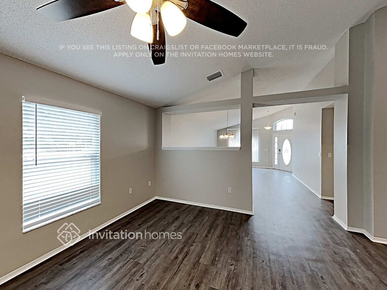 Building Photo - 5503 Starling Loop