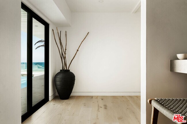 Building Photo - 27356 Escondido Beach Rd
