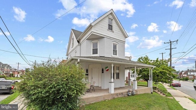 Building Photo - 203 S Springfield Rd