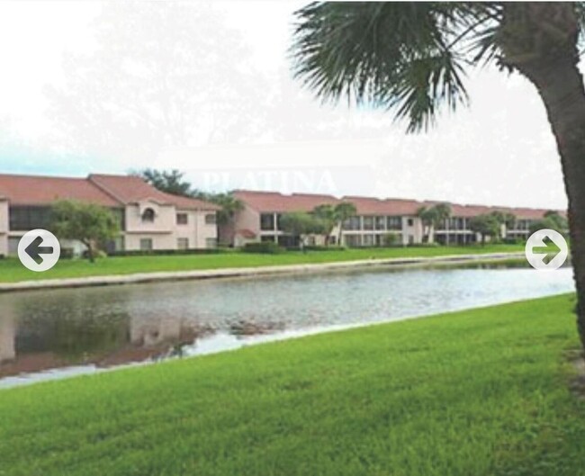 Building Photo - 5475 Verona Dr