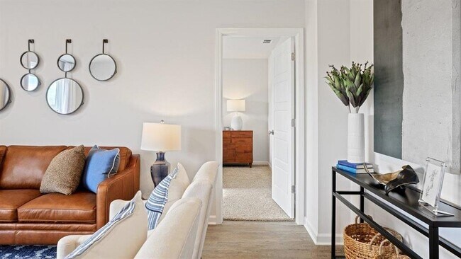 Building Photo - 1946 Tree Swallow Dr