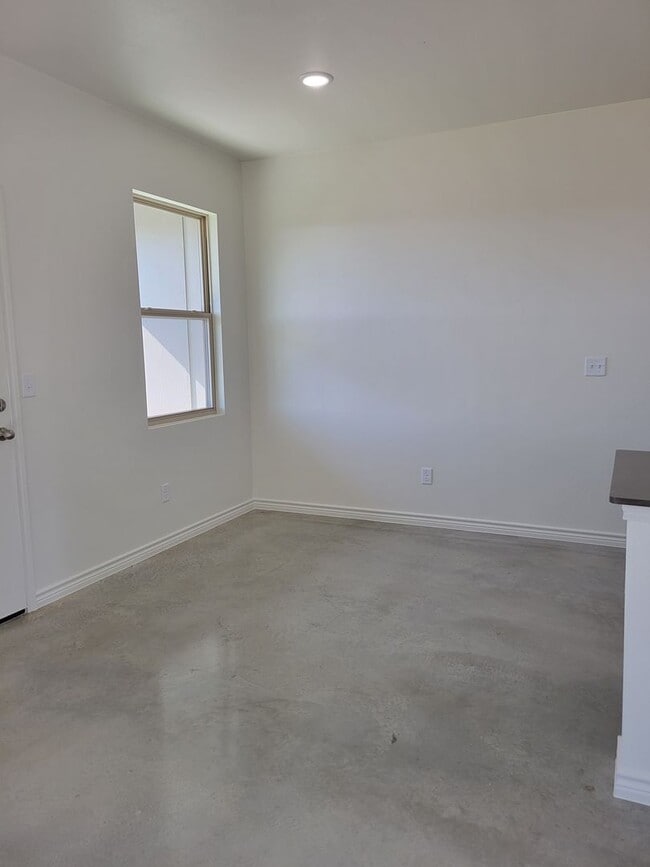 Building Photo - 2325 Zanoletti Ct