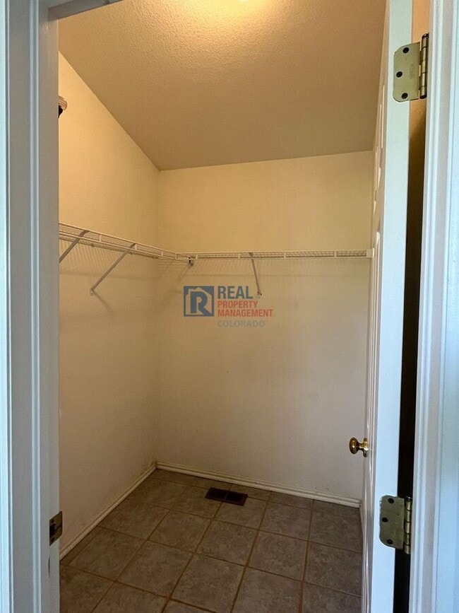 Building Photo - 8786 Wildrye Cir