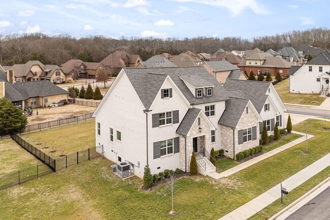 Building Photo - 805 Regimental Dr
