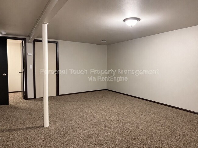 Building Photo - 2311 7th St S