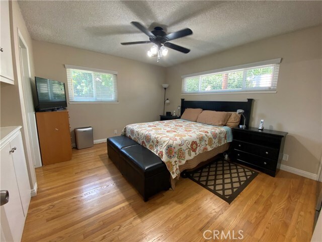 Building Photo - 1231 N Acacia Ave