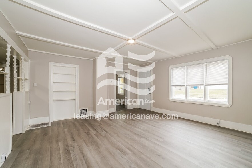 Building Photo - 1305 N 2nd St