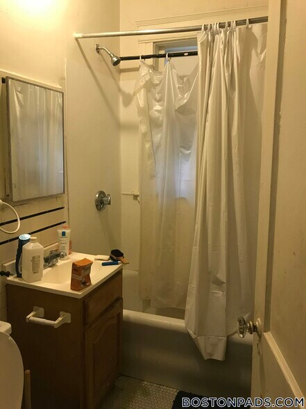 Building Photo - 88 Washington St