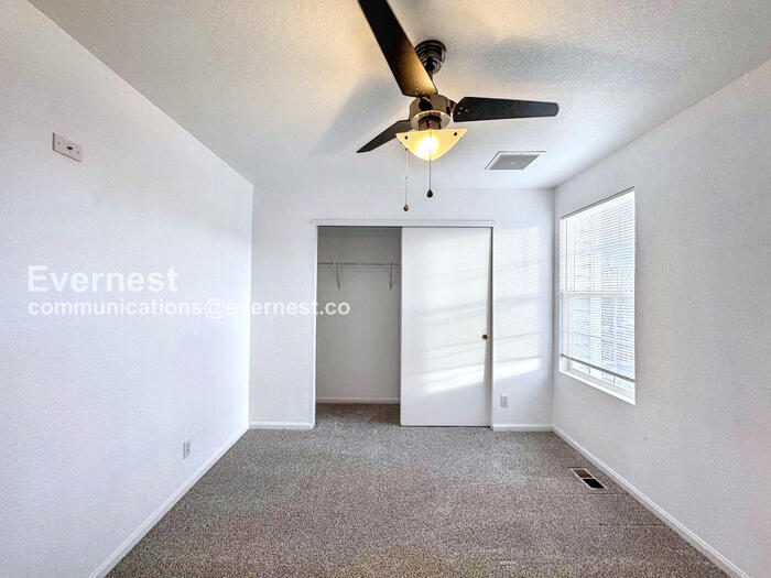 Building Photo - 10700 Kimblewyck Cir