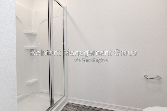 Building Photo - 1589 Wynford Cir