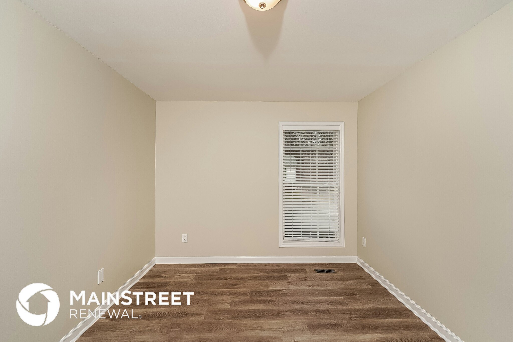 Building Photo - 365 Wooden Trace Cir