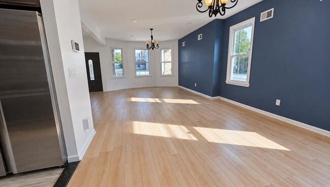 Building Photo - 275 Avenue A
