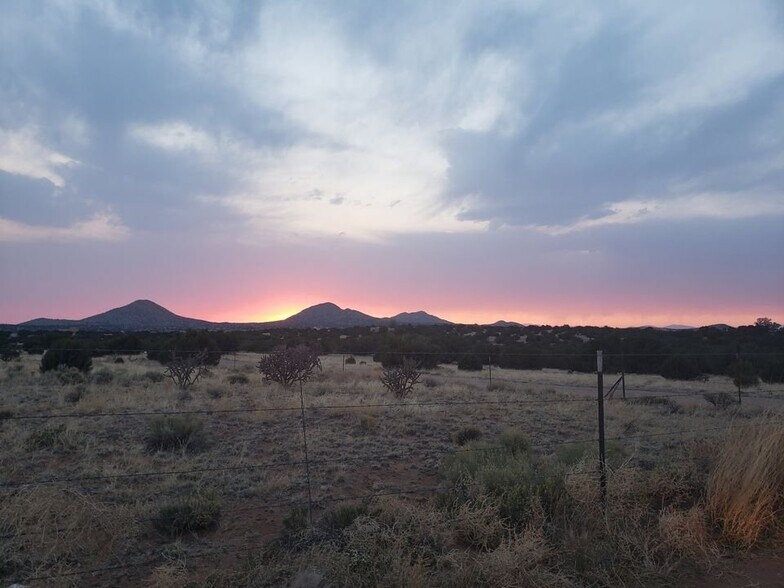 Building Photo - 28 San Marcos Rd W