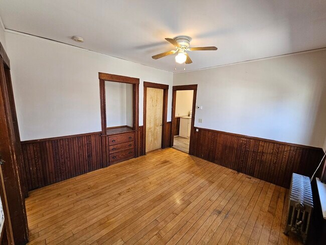 Building Photo - 12 Willow Ct