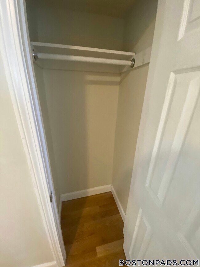 Building Photo - 74 Wyeth St